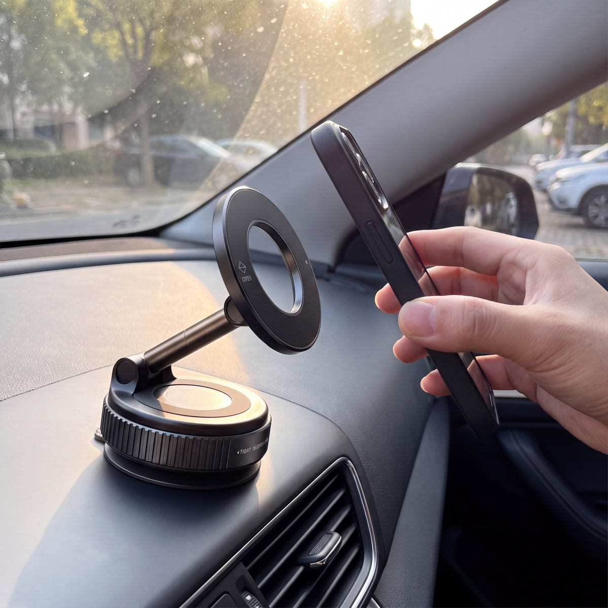 Vacuum Adsorption Magnetic Car Phone Holder 360-Degree Rotating Suction Cup Dashboard Mount